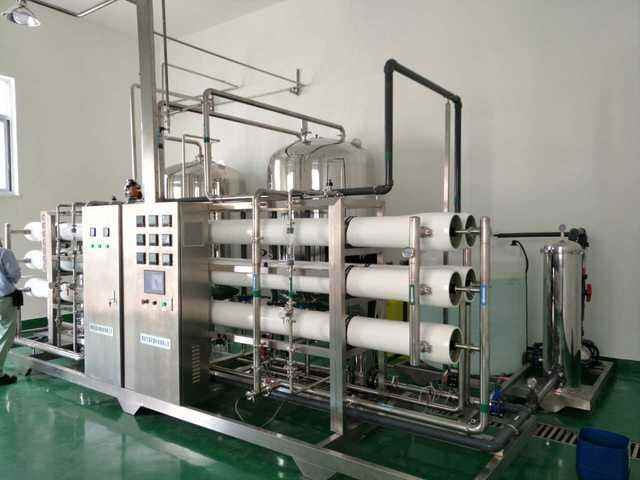 药用纯化水设备的主要功能和运行性能解析